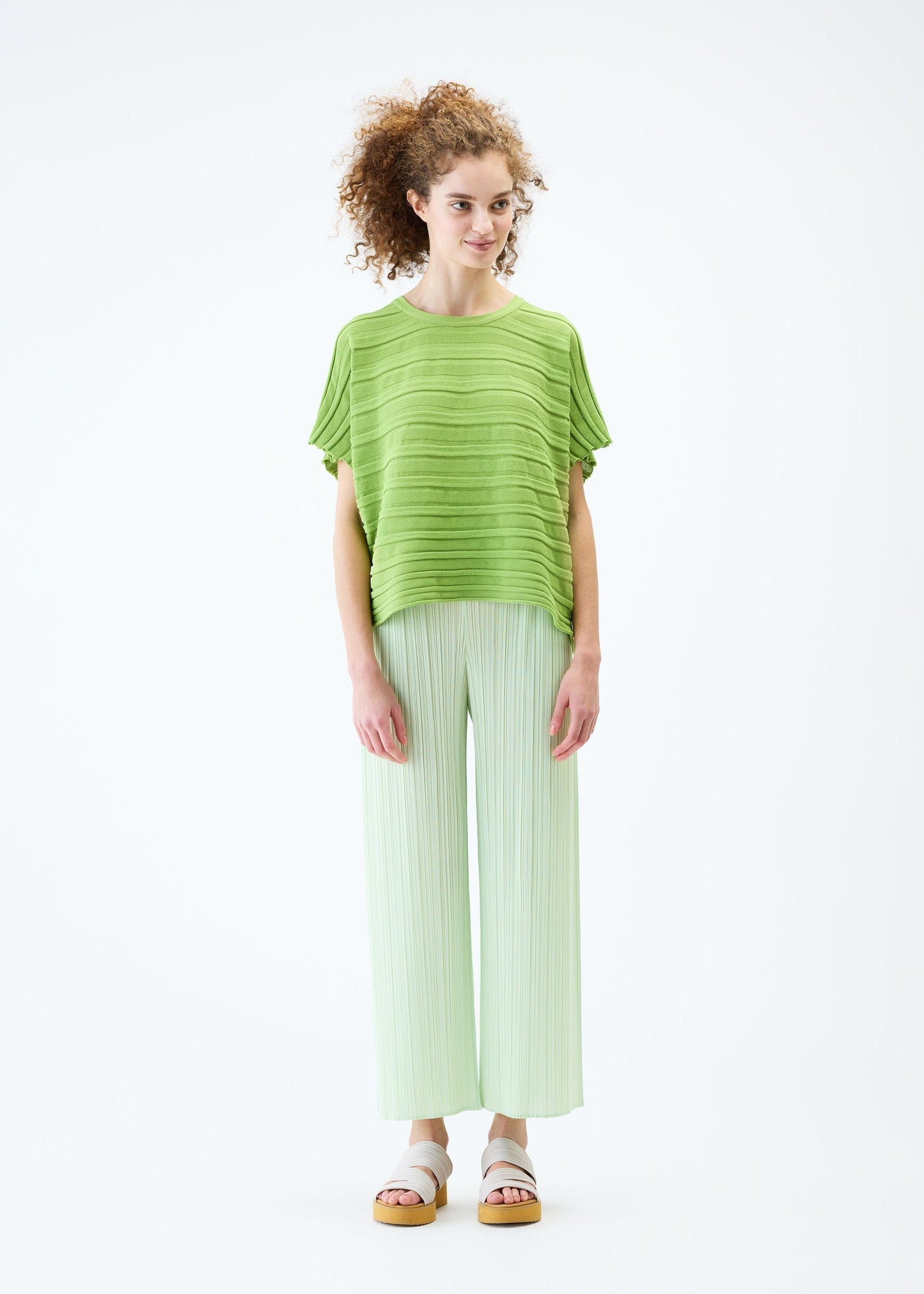 STEP KNIT