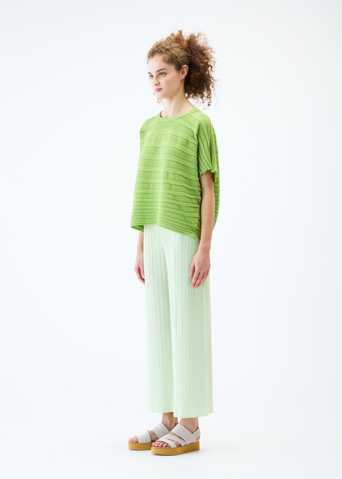 STEP KNIT