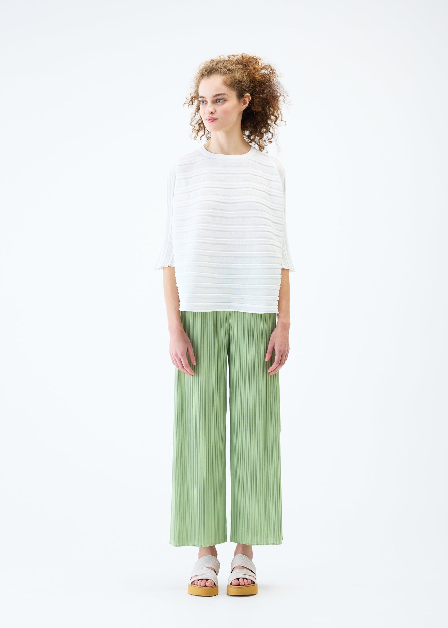 STEP KNIT