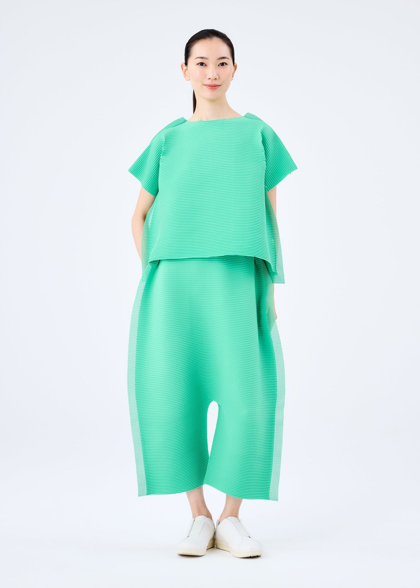 FINE KNIT PLEATS BOTTOM 2